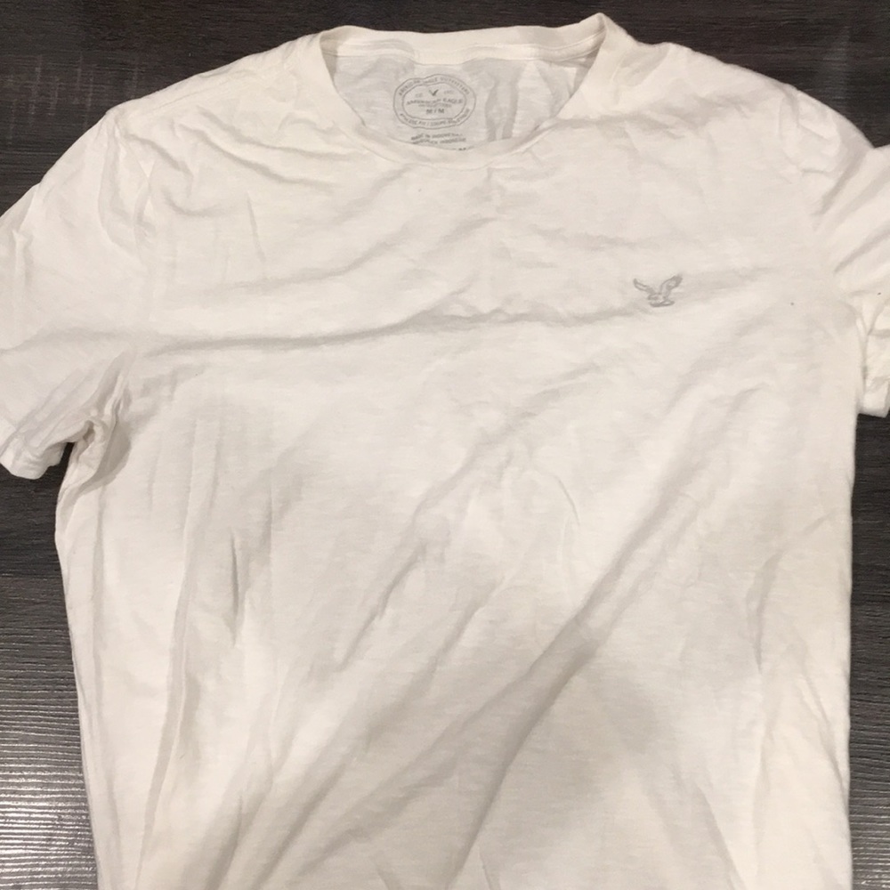 American Eagle Outfitters White T shirt
